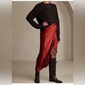 NWT banana republic size 12 💯 silk draped bias skirt